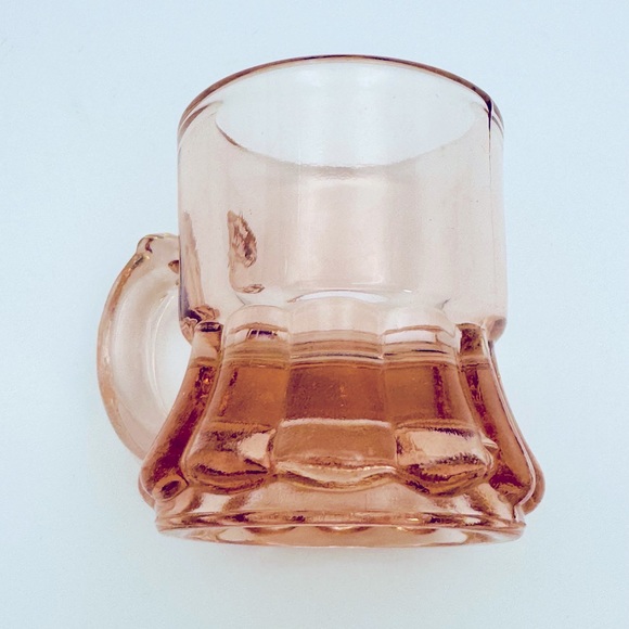 Vintage Lot Of 9 Blush Pink Shot Glasses W/ Handle. Beer Mug Thick Glass Design - Picture 5 of 10